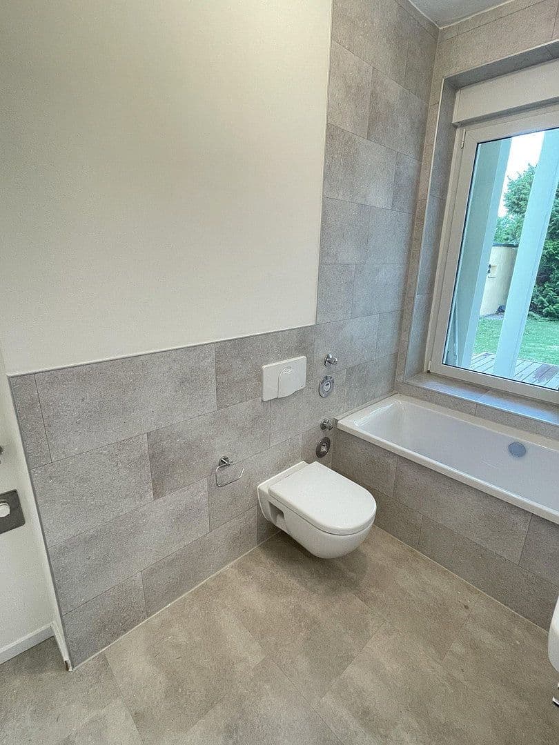 Pronájem bytu 3+1 66 m², Langer Weg 7, Magdeburg, Sasko-Anhaltsko Pronájem bytu 3+1 66 m², Langer Weg 7, Magdeburg, Sasko-Anhaltsko