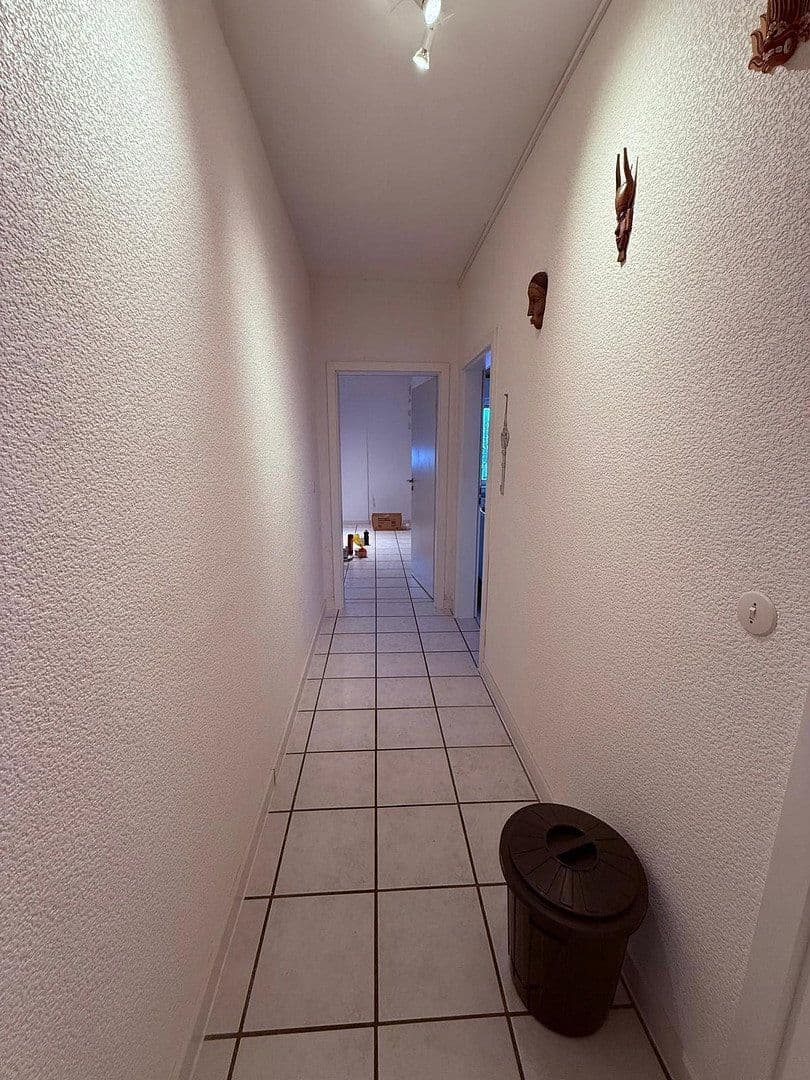 Pronájem bytu 2+1 80 m², Emmelshausen, Porýní-Falc Pronájem bytu 2+1 80 m², Emmelshausen, Porýní-Falc