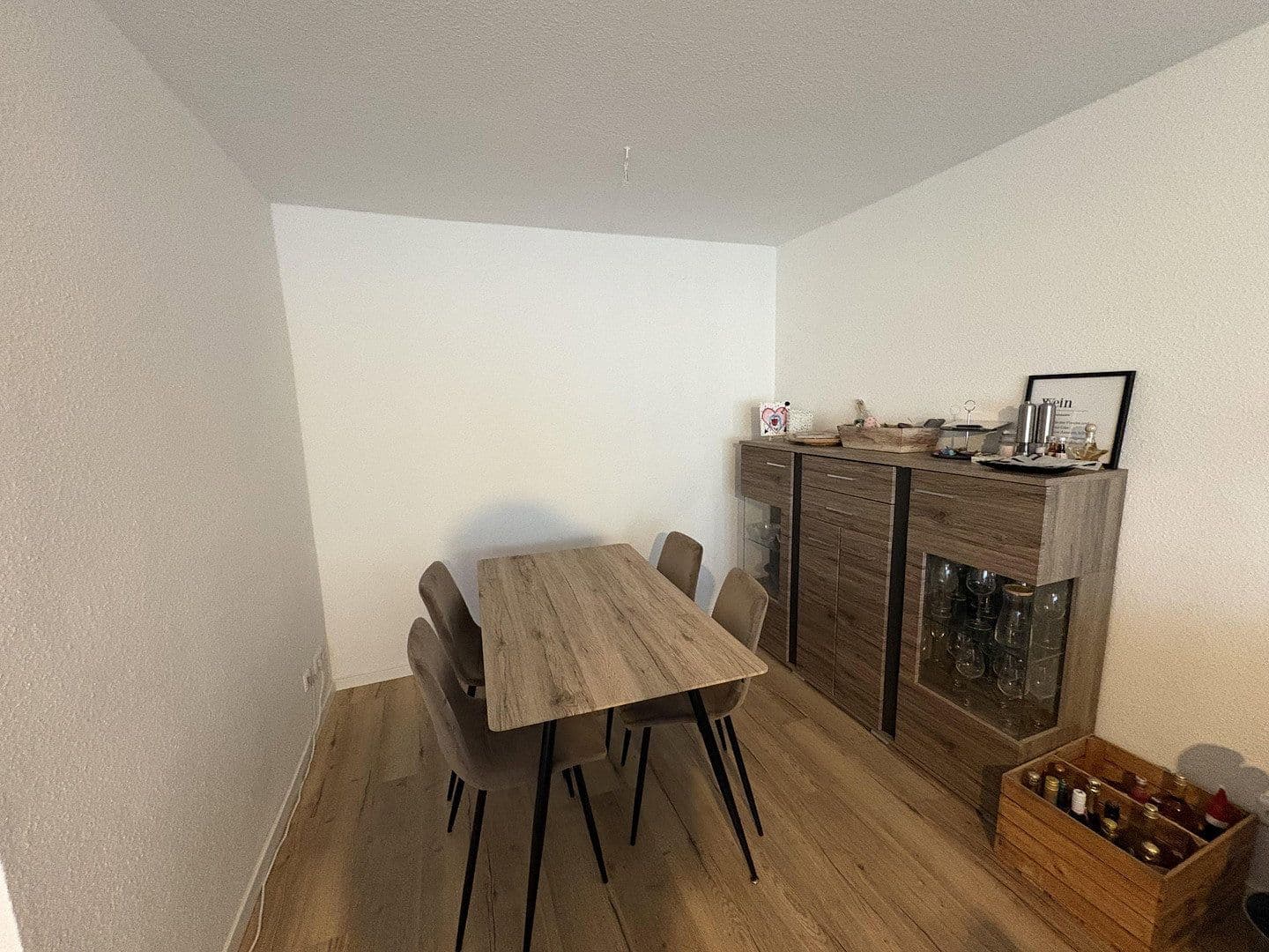 Pronájem bytu 2+1 69 m², Pestalozzistraße, Hannover, Dolní Sasko Pronájem bytu 2+1 69 m², Pestalozzistraße, Hannover, Dolní Sasko