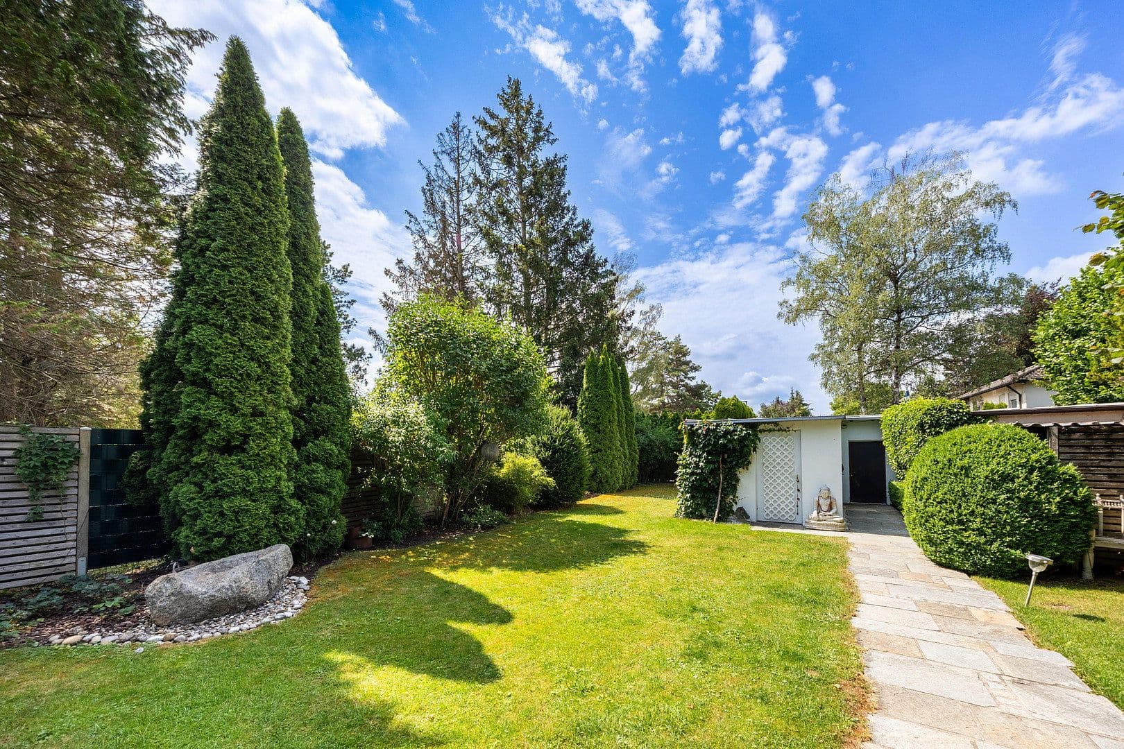 Prodej domu 120 m², pozemek 500 m², Aurikelstr.3, Grünwald, Bavorsko Prodej domu 120 m², pozemek 500 m², Aurikelstr.3, Grünwald, Bavorsko