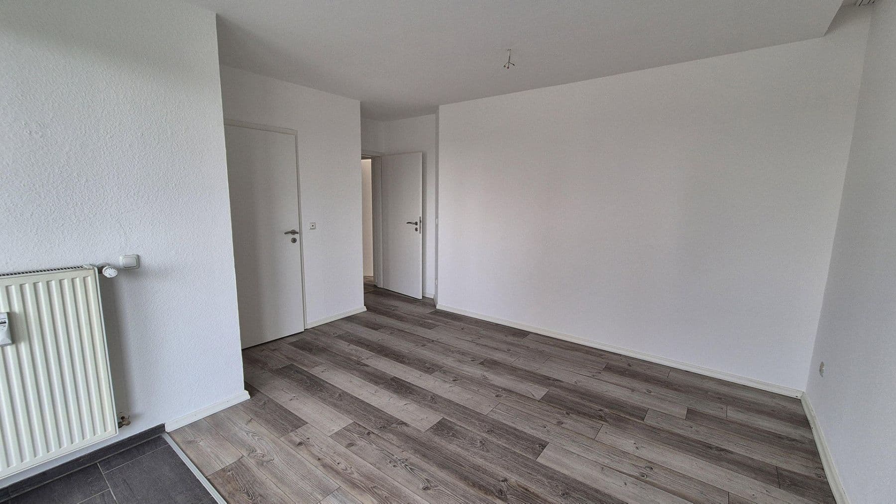 Pronájem bytu 5+1 150 m², Osnabrück, Dolní Sasko Pronájem bytu 5+1 150 m², Osnabrück, Dolní Sasko