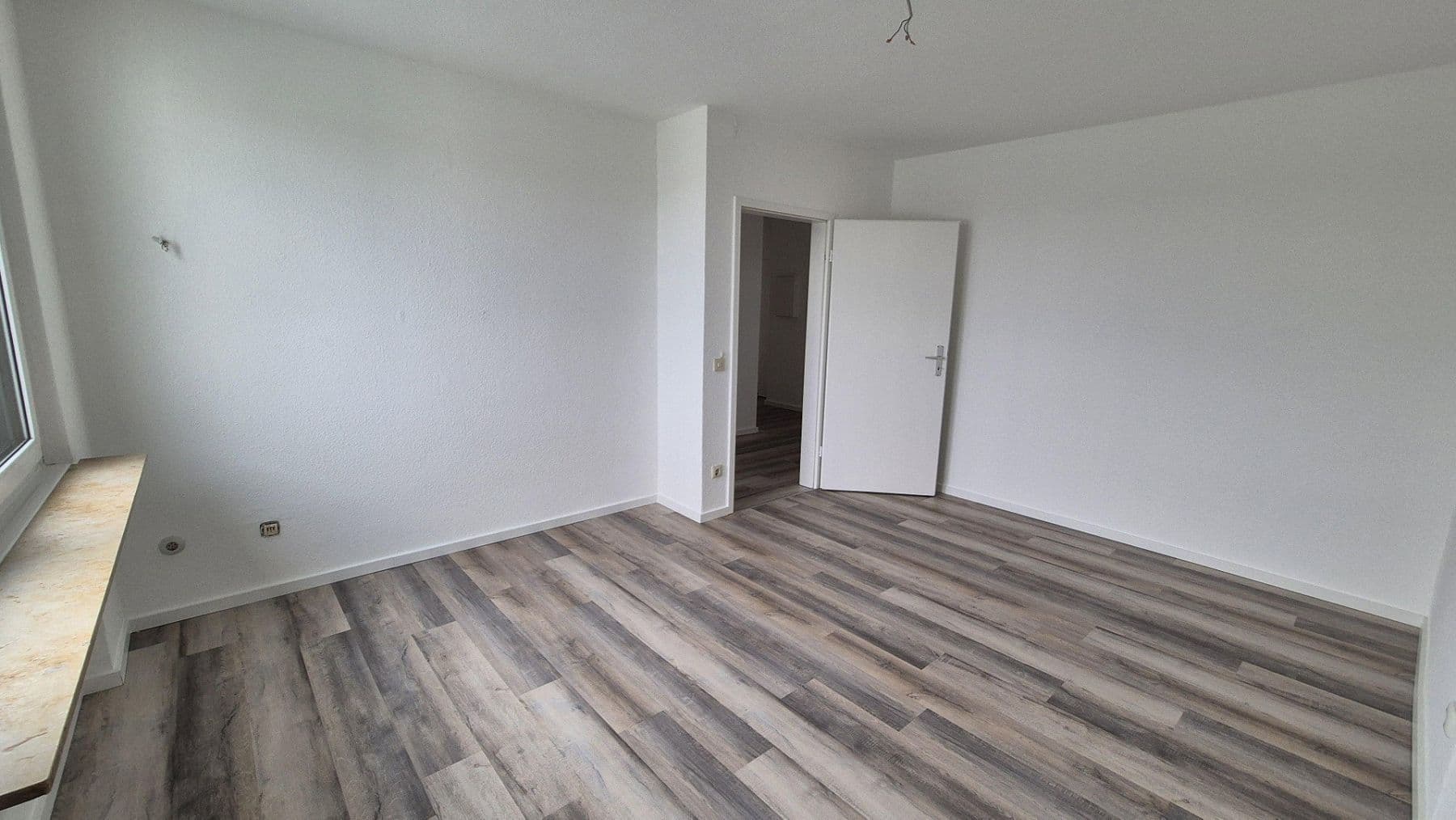 Pronájem bytu 5+1 150 m², Osnabrück, Dolní Sasko Pronájem bytu 5+1 150 m², Osnabrück, Dolní Sasko