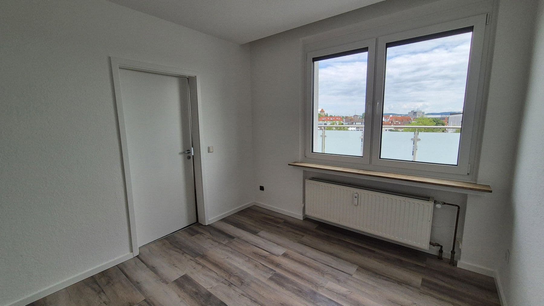 Pronájem bytu 5+1 150 m², Osnabrück, Dolní Sasko Pronájem bytu 5+1 150 m², Osnabrück, Dolní Sasko