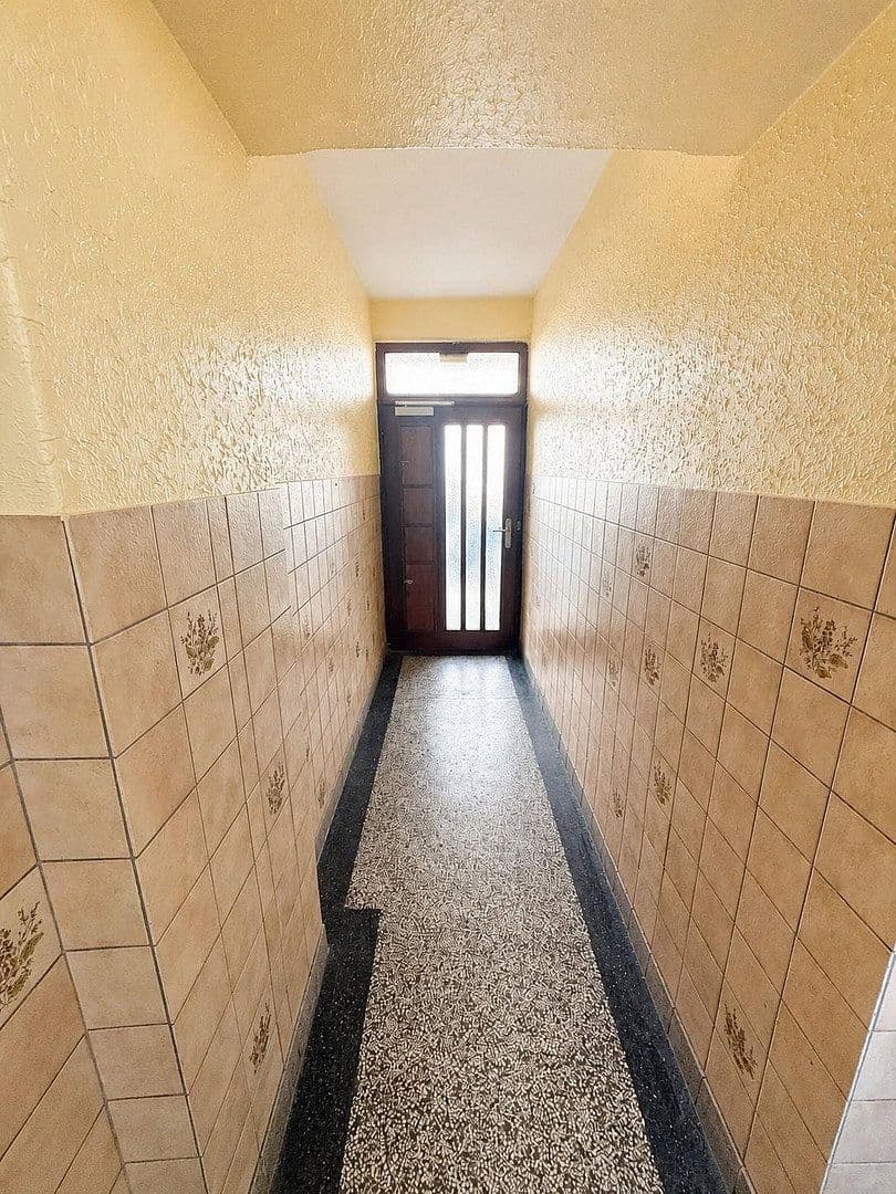 Prodej domu 180 m², pozemek 180 m², Warendorpstr. 51, Lübeck, Šlesvicko-Holštýnsko Prodej domu 180 m², pozemek 180 m², Warendorpstr. 51, Lübeck, Šlesvicko-Holštýnsko