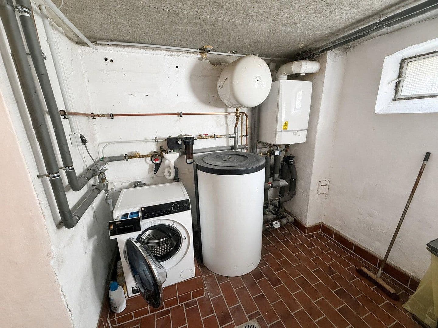 Prodej domu 180 m², pozemek 180 m², Warendorpstr. 51, Lübeck, Šlesvicko-Holštýnsko Prodej domu 180 m², pozemek 180 m², Warendorpstr. 51, Lübeck, Šlesvicko-Holštýnsko
