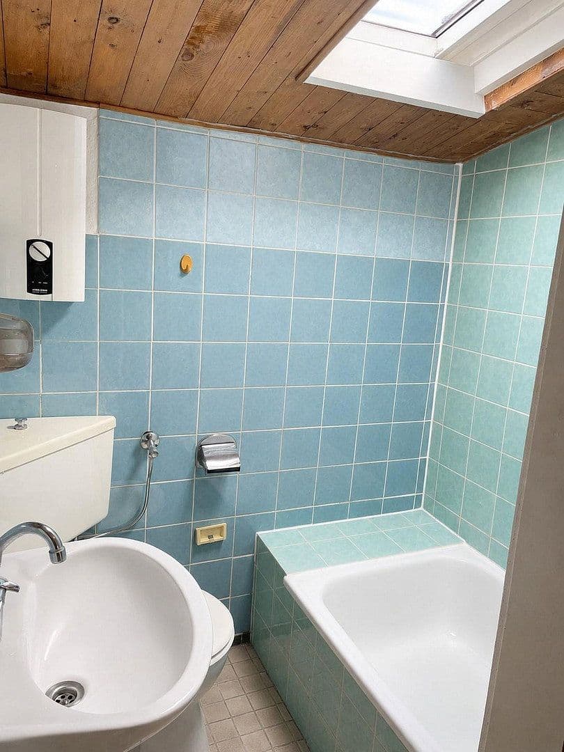 Prodej domu 180 m², pozemek 180 m², Warendorpstr. 51, Lübeck, Šlesvicko-Holštýnsko Prodej domu 180 m², pozemek 180 m², Warendorpstr. 51, Lübeck, Šlesvicko-Holštýnsko