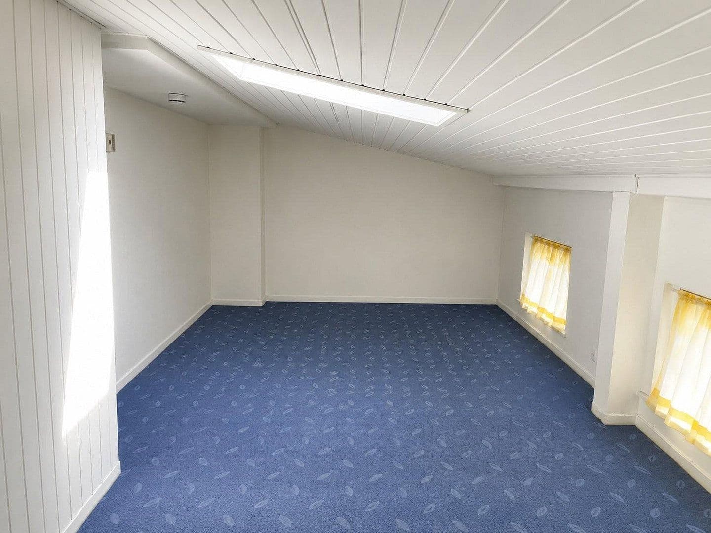 Prodej domu 180 m², pozemek 180 m², Warendorpstr. 51, Lübeck, Šlesvicko-Holštýnsko Prodej domu 180 m², pozemek 180 m², Warendorpstr. 51, Lübeck, Šlesvicko-Holštýnsko