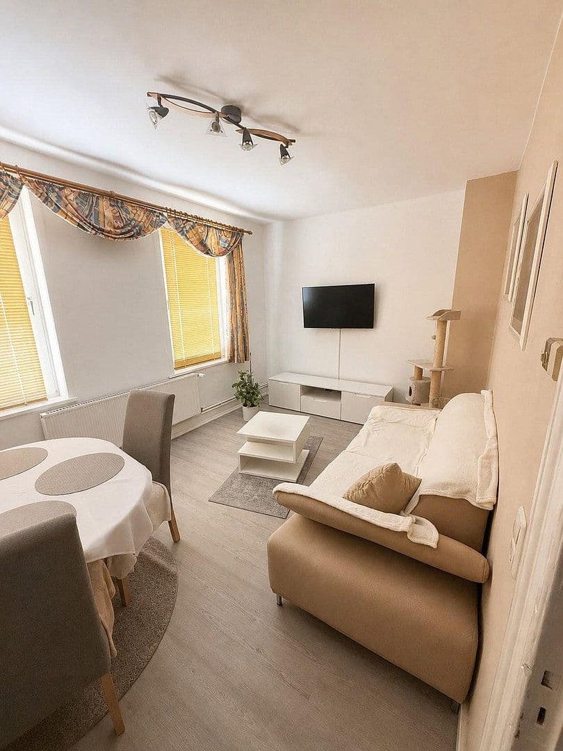 Prodej domu 180 m², pozemek 180 m², Warendorpstr. 51, Lübeck, Šlesvicko-Holštýnsko Prodej domu 180 m², pozemek 180 m², Warendorpstr. 51, Lübeck, Šlesvicko-Holštýnsko