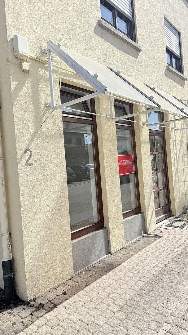 Pronájem nebytového prostoru 40 m², Eisenbahnstr, Schliengen, Bádensko-Württembersko Pronájem nebytového prostoru 40 m², Eisenbahnstr, Schliengen, Bádensko-Württembersko