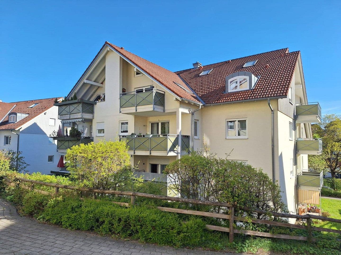 Prodej bytu 6+1 164 m², Kreuzkellerweg 22, Wangen im Allgäu, Bádensko-Württembersko Prodej bytu 6+1 164 m², Kreuzkellerweg 22, Wangen im Allgäu, Bádensko-Württembersko