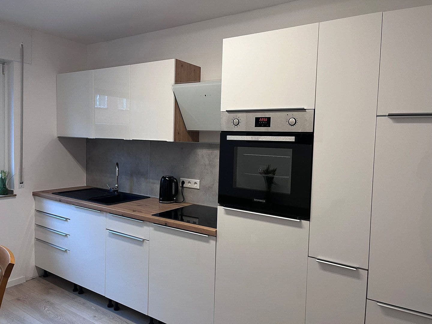 Pronájem bytu 2+1 62 m², Düsseldorfer Straße 37, Köln, Severní Porýní-Vestfálsko Pronájem bytu 2+1 62 m², Düsseldorfer Straße 37, Köln, Severní Porýní-Vestfálsko