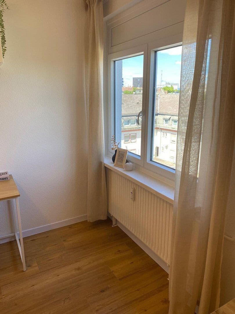 Pronájem bytu 1+1 20 m², Mainz, Porýní-Falc Pronájem bytu 1+1 20 m², Mainz, Porýní-Falc