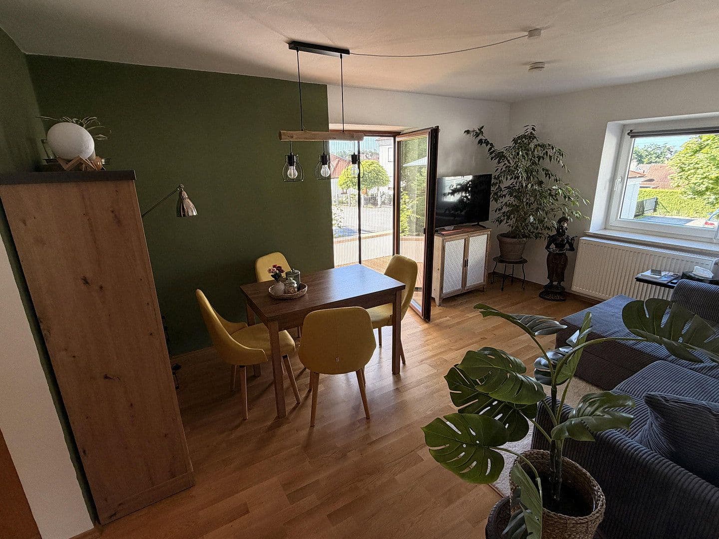 Pronájem bytu 3+1 69 m², Bruckberg, Bavorsko Pronájem bytu 3+1 69 m², Bruckberg, Bavorsko