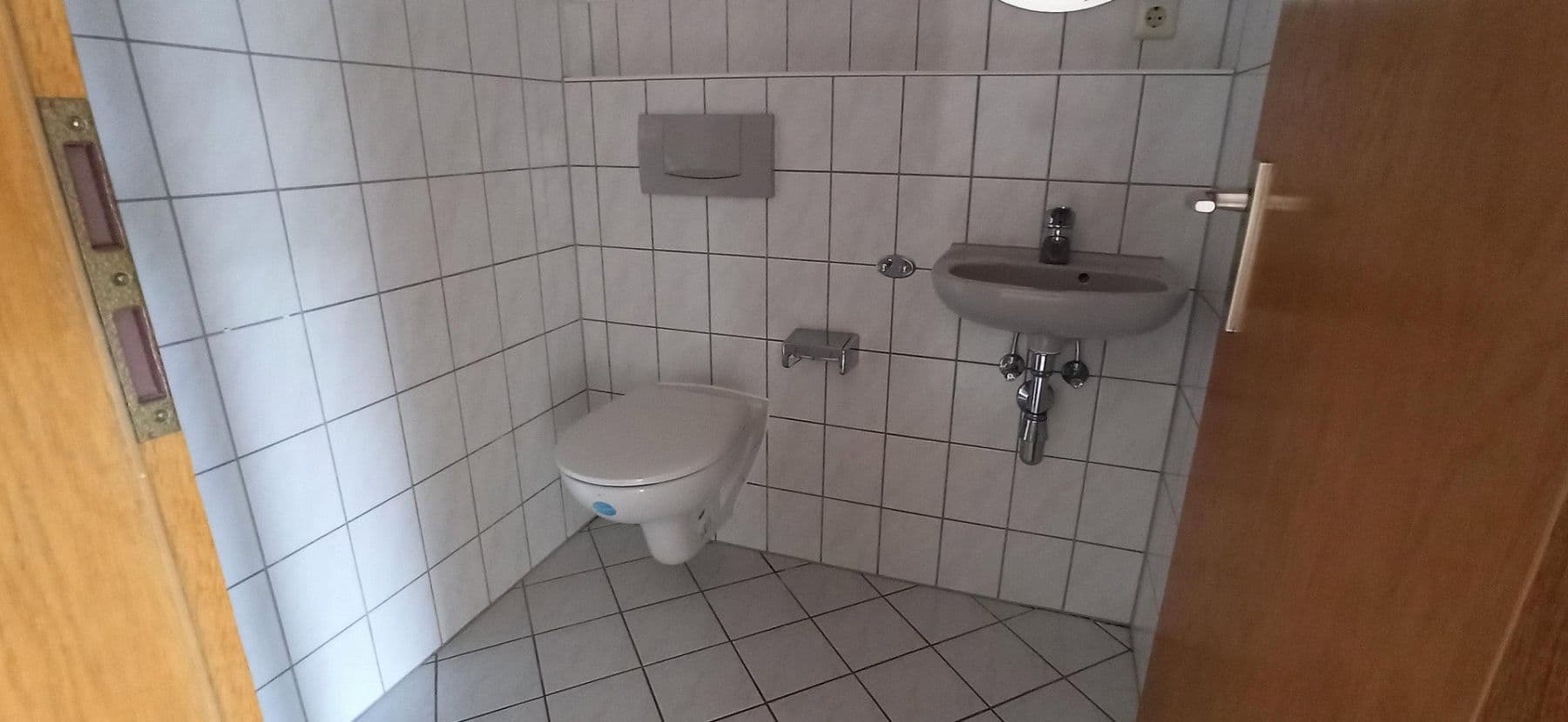 Prodej bytu 3+1 94 m², Linkenheim-Hochstetten, Bádensko-Württembersko Prodej bytu 3+1 94 m², Linkenheim-Hochstetten, Bádensko-Württembersko