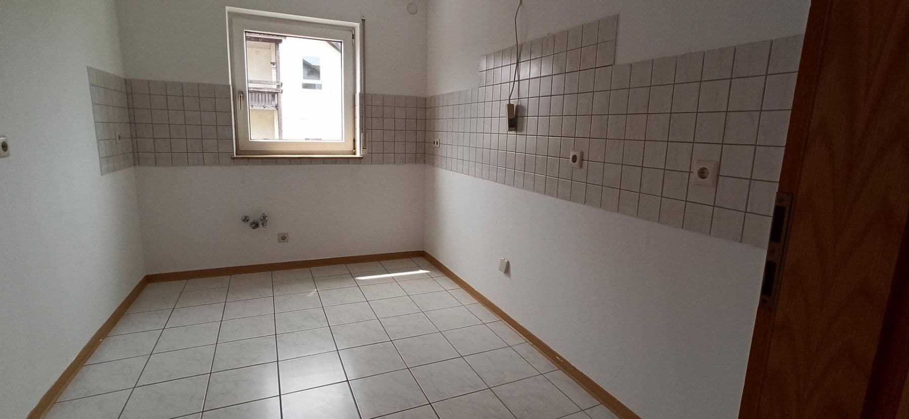 Prodej bytu 3+1 94 m², Linkenheim-Hochstetten, Bádensko-Württembersko Prodej bytu 3+1 94 m², Linkenheim-Hochstetten, Bádensko-Württembersko