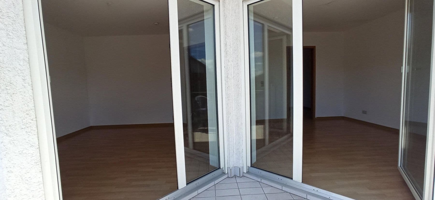 Prodej bytu 3+1 94 m², Linkenheim-Hochstetten, Bádensko-Württembersko Prodej bytu 3+1 94 m², Linkenheim-Hochstetten, Bádensko-Württembersko