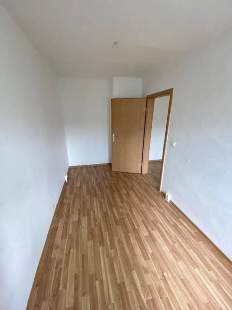 Pronájem bytu 3+1 59 m², Ließnitzer Str. 16 E, Wittenberg, Sasko-Anhaltsko Pronájem bytu 3+1 59 m², Ließnitzer Str. 16 E, Wittenberg, Sasko-Anhaltsko