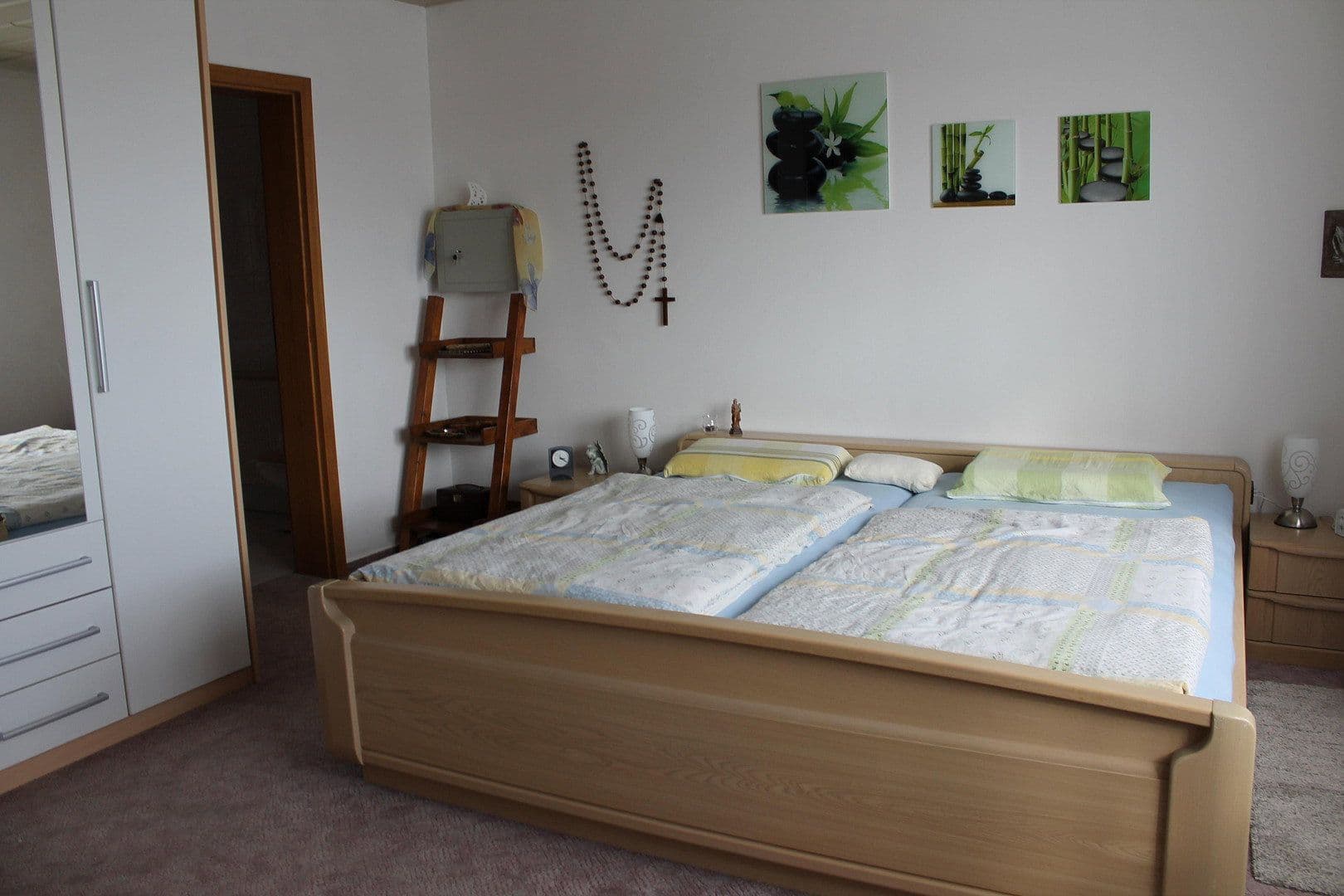Pronájem bytu 3+kk 104 m², Büchelbergweg 24, Sulzdorf an der Lederhecke, Bavorsko Pronájem bytu 3+kk 104 m², Büchelbergweg 24, Sulzdorf an der Lederhecke, Bavorsko