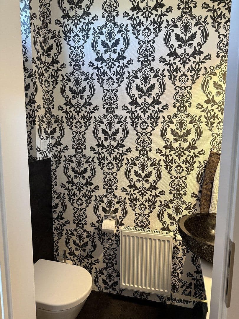 Prodej domu 112 m², pozemek 294 m², Emil-Lueken-Straße 15, Wilhelmshaven, Dolní Sasko Prodej domu 112 m², pozemek 294 m², Emil-Lueken-Straße 15, Wilhelmshaven, Dolní Sasko