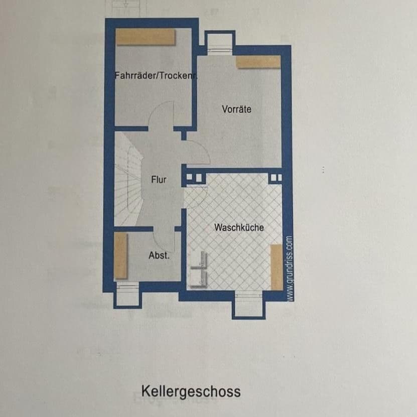 Prodej domu 112 m², pozemek 294 m², Emil-Lueken-Straße 15, Wilhelmshaven, Dolní Sasko Prodej domu 112 m², pozemek 294 m², Emil-Lueken-Straße 15, Wilhelmshaven, Dolní Sasko