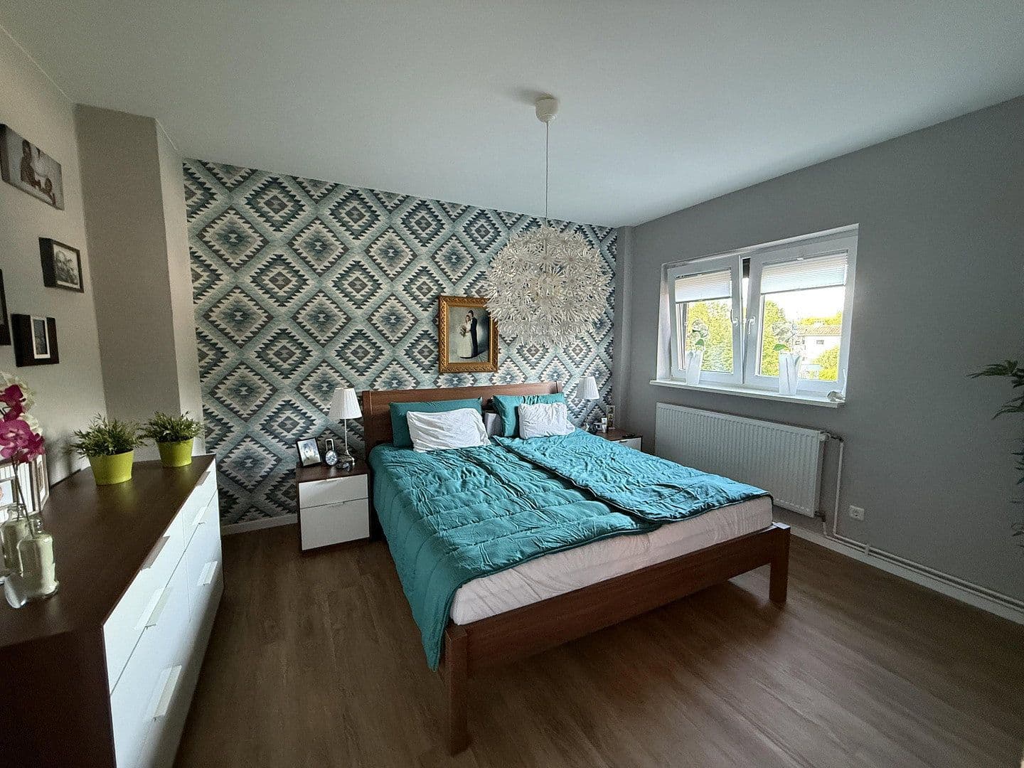 Prodej domu 112 m², pozemek 294 m², Emil-Lueken-Straße 15, Wilhelmshaven, Dolní Sasko Prodej domu 112 m², pozemek 294 m², Emil-Lueken-Straße 15, Wilhelmshaven, Dolní Sasko