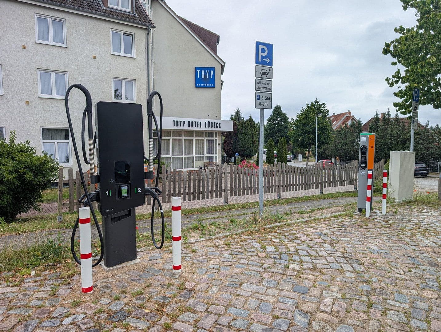 Pronájem bytu 1+1 22 m², Moislinger Allee 99, Lübeck, Šlesvicko-Holštýnsko Pronájem bytu 1+1 22 m², Moislinger Allee 99, Lübeck, Šlesvicko-Holštýnsko