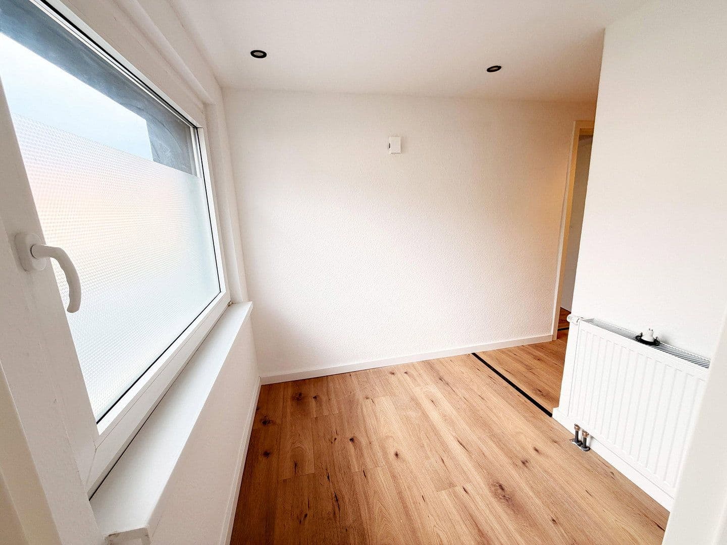 Prodej domu 167 m², pozemek 253 m², Adenauer Straße 23, Altenbeken, Severní Porýní-Vestfálsko Prodej domu 167 m², pozemek 253 m², Adenauer Straße 23, Altenbeken, Severní Porýní-Vestfálsko