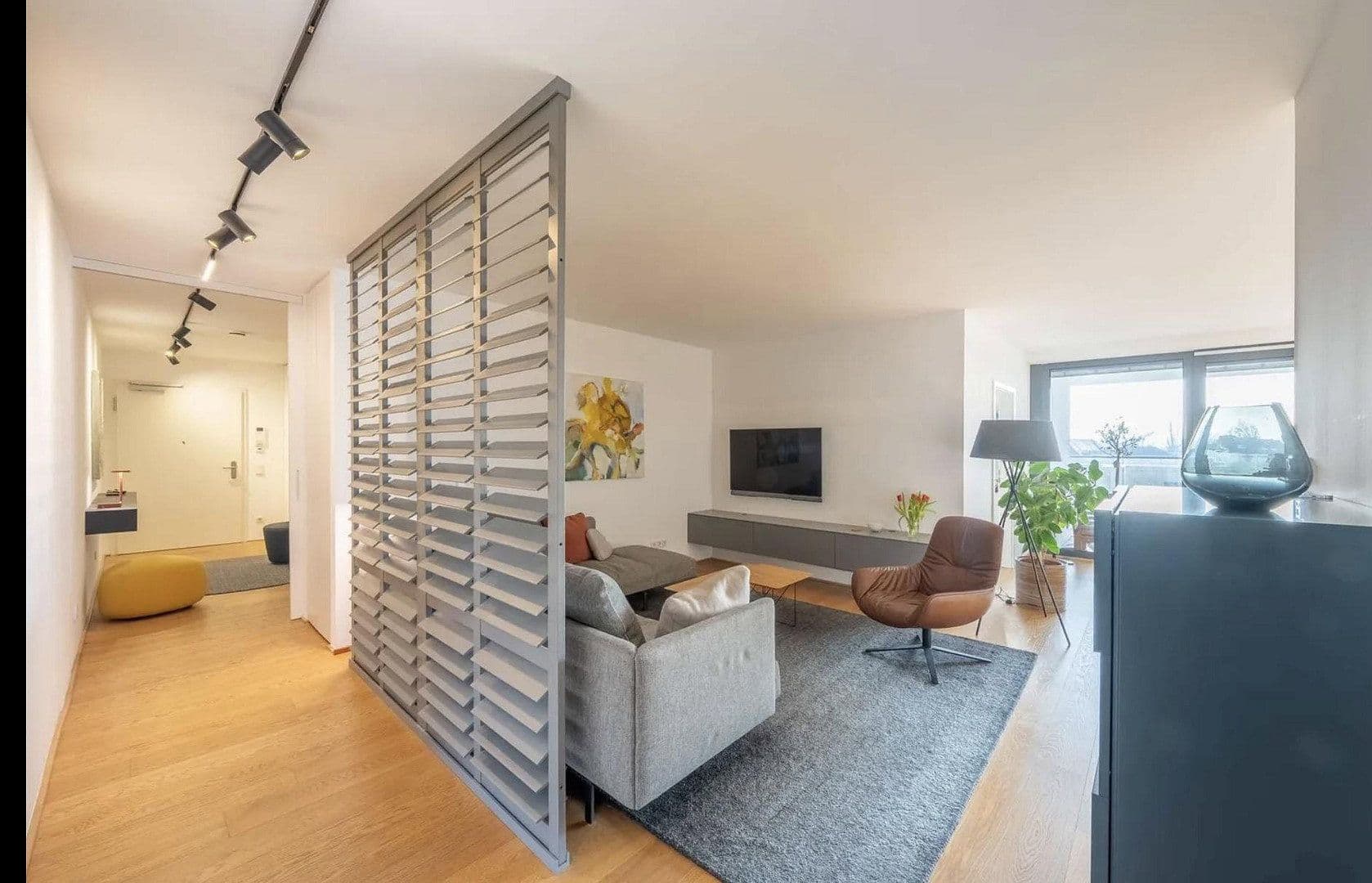 Prodej bytu 4+1 134 m², Europa-Allee 165, Frankfurt/Main, Hessen Prodej bytu 4+1 134 m², Europa-Allee 165, Frankfurt/Main, Hessen