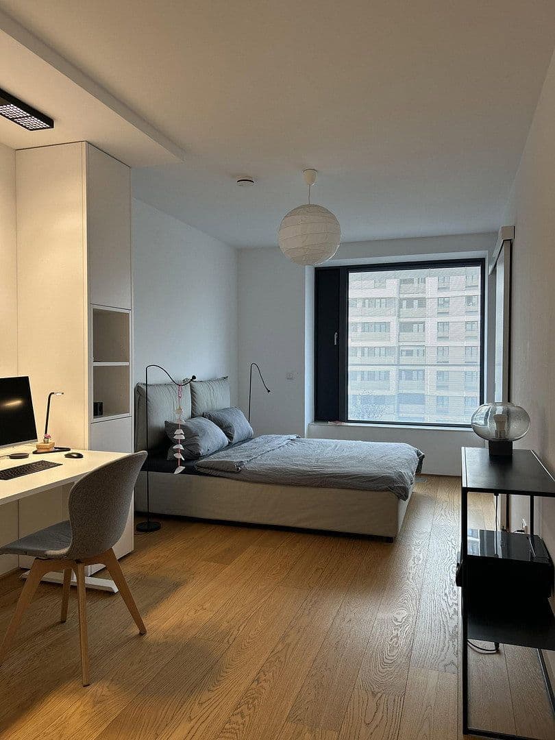 Prodej bytu 4+1 134 m², Europa-Allee 165, Frankfurt/Main, Hessen Prodej bytu 4+1 134 m², Europa-Allee 165, Frankfurt/Main, Hessen