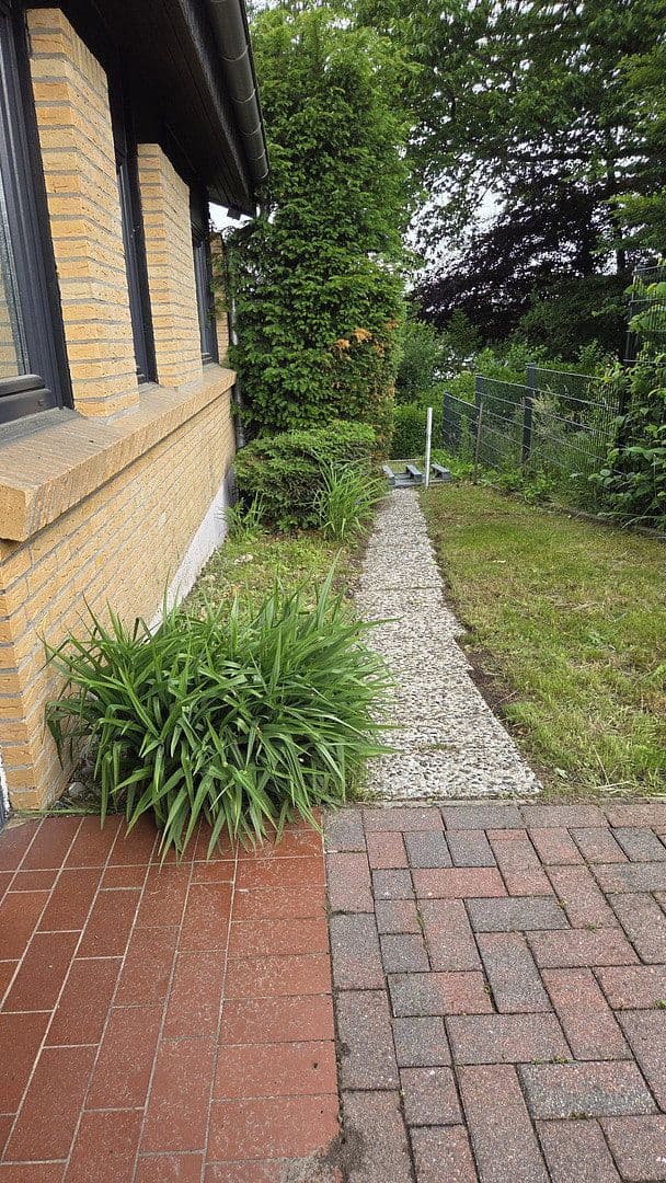 Prodej domu 100 m², pozemek 600 m², Buxtehude, Dolní Sasko Prodej domu 100 m², pozemek 600 m², Buxtehude, Dolní Sasko