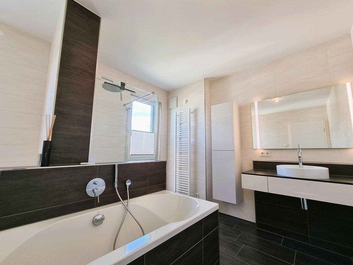 Pronájem bytu 3+1 130 m², Möhrendorf, Bavorsko Pronájem bytu 3+1 130 m², Möhrendorf, Bavorsko