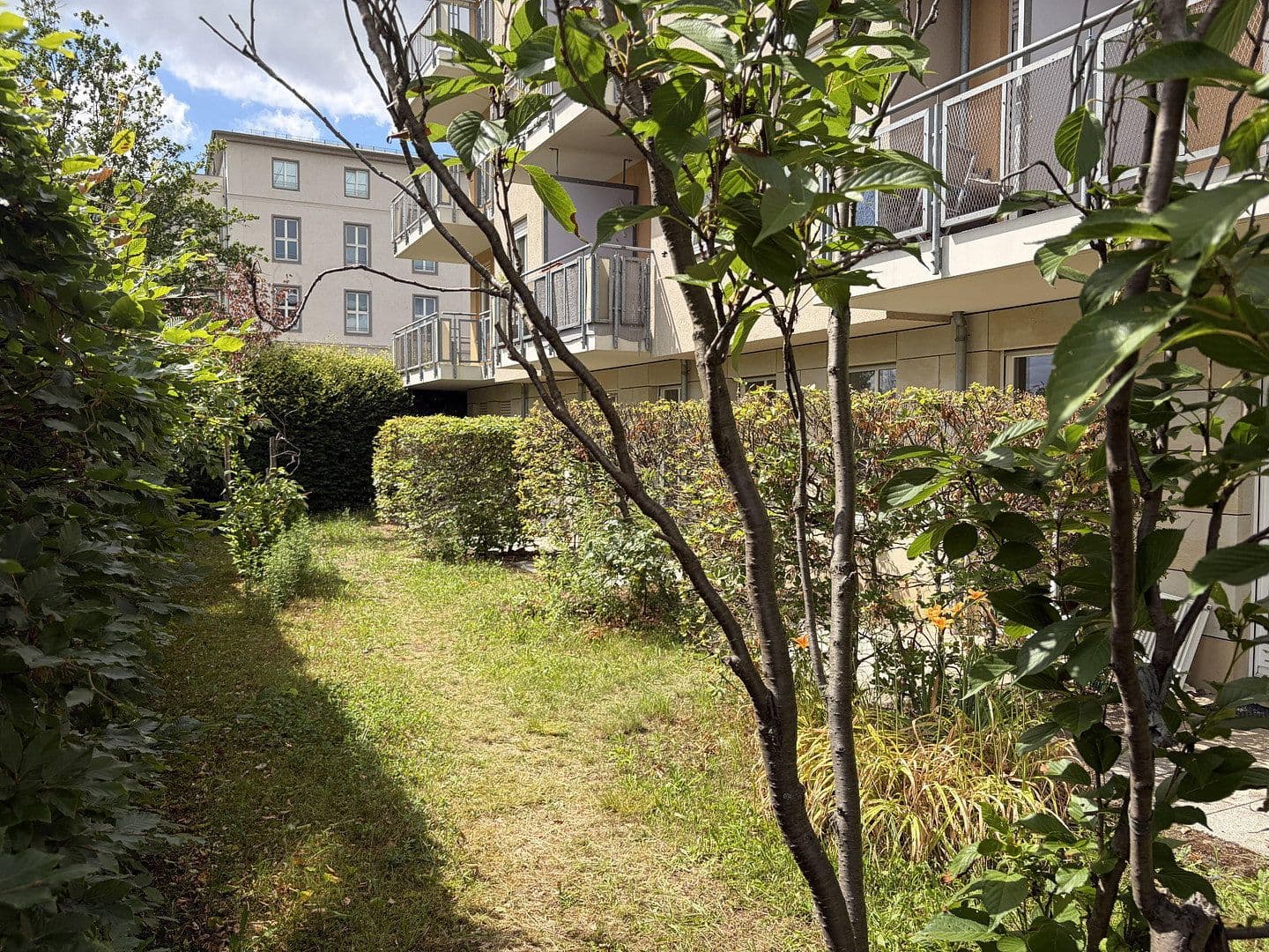Pronájem bytu 1+1 40 m², Bautzner Straße 120a, Dresden, Sasko Pronájem bytu 1+1 40 m², Bautzner Straße 120a, Dresden, Sasko