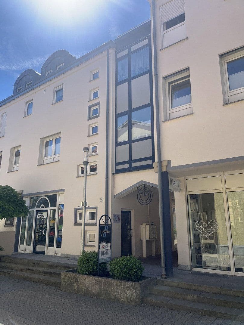 Prodej bytu 3+kk 70 m², Laichingen, Bádensko-Württembersko Prodej bytu 3+kk 70 m², Laichingen, Bádensko-Württembersko