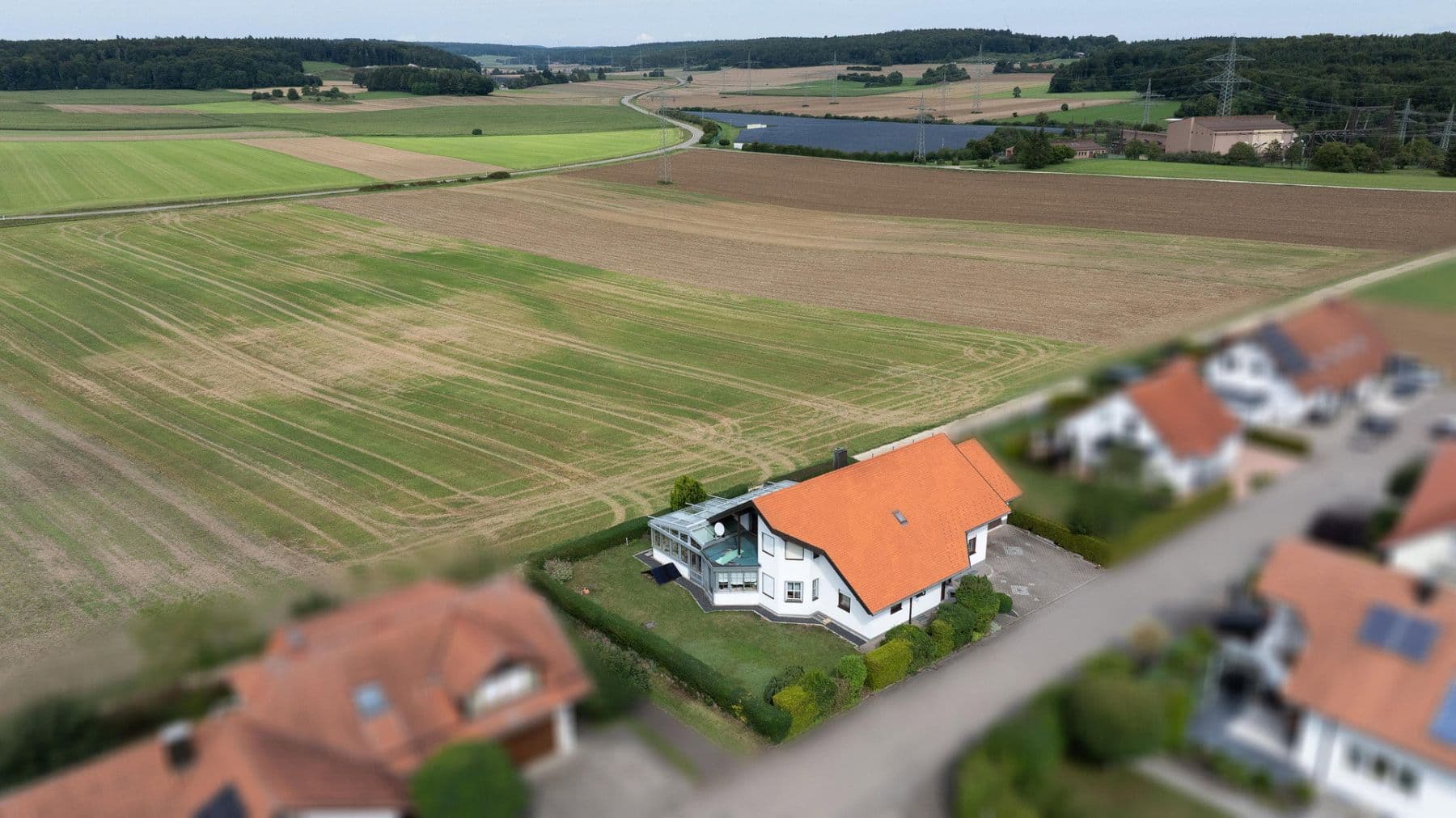Prodej domu 180 m², pozemek 679 m², Laichingen, Bádensko-Württembersko Prodej domu 180 m², pozemek 679 m², Laichingen, Bádensko-Württembersko