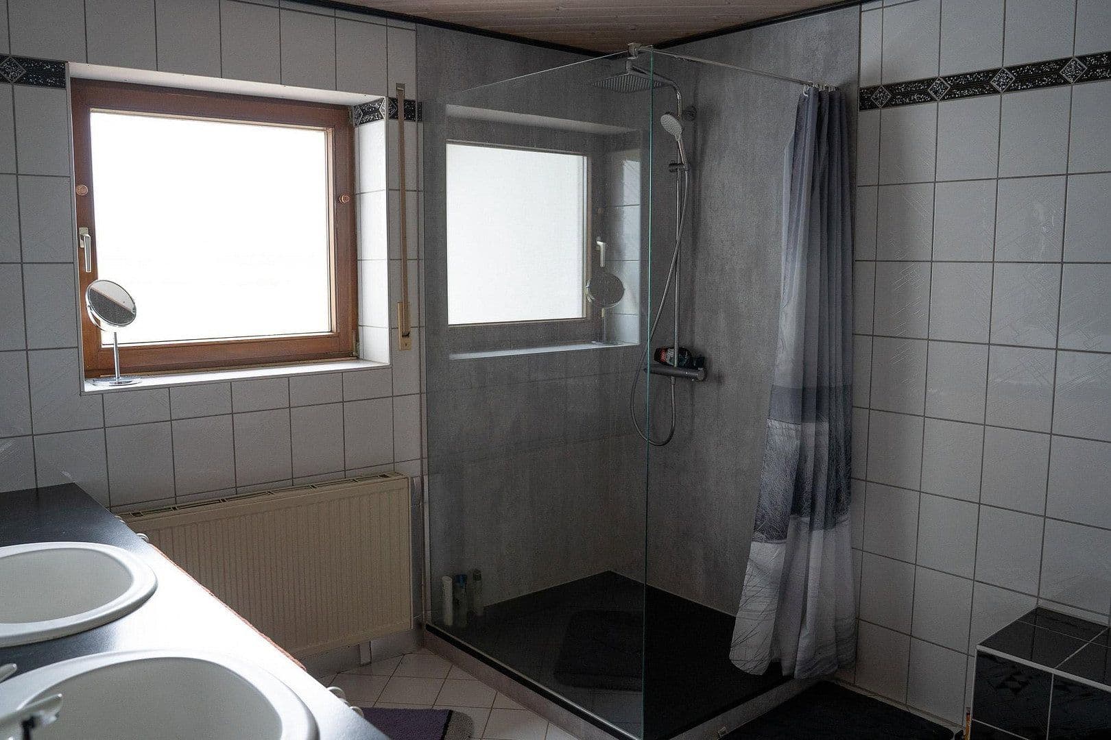 Prodej domu 180 m², pozemek 679 m², Laichingen, Bádensko-Württembersko Prodej domu 180 m², pozemek 679 m², Laichingen, Bádensko-Württembersko