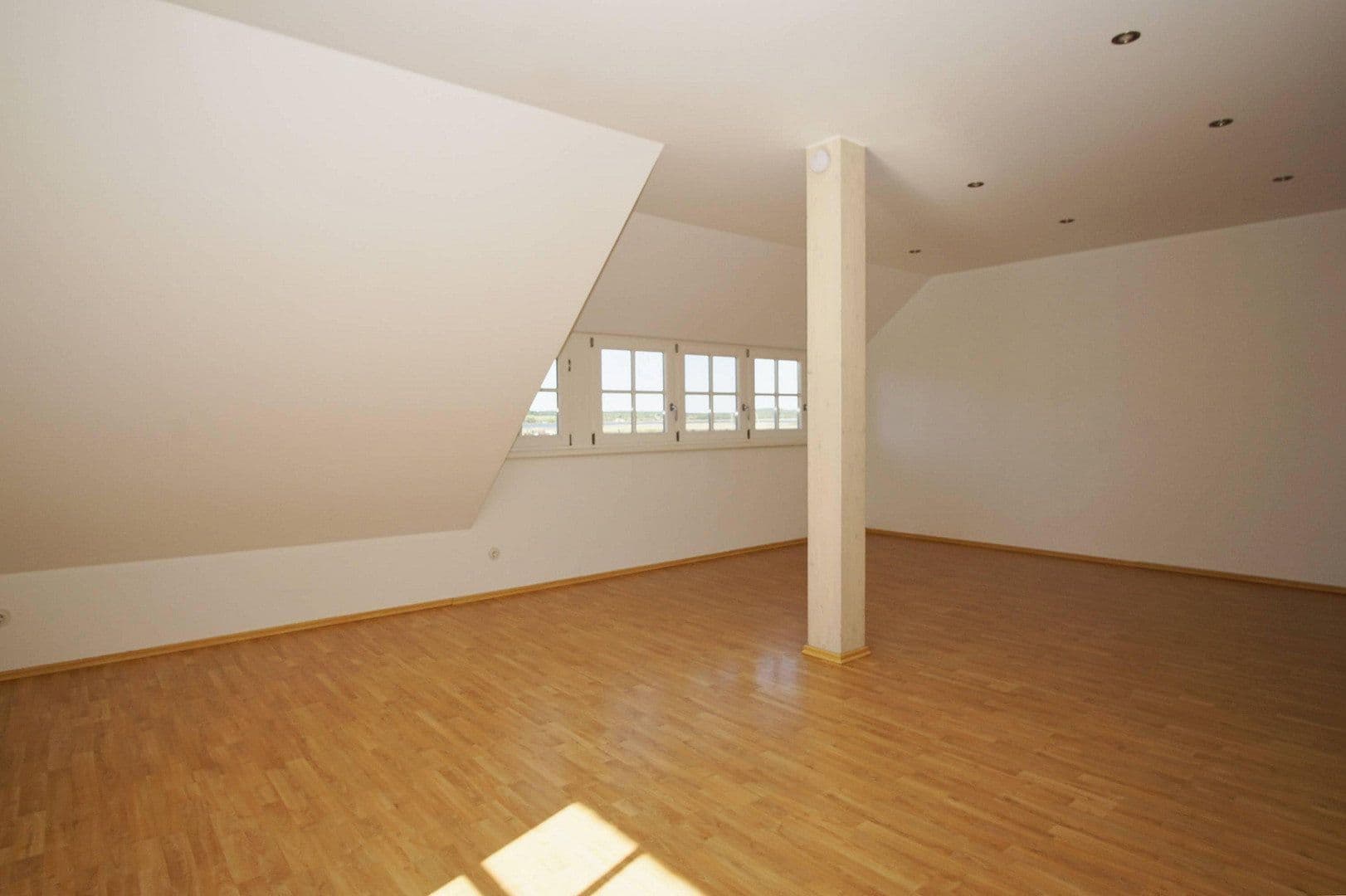 Pronájem domu 145 m², pozemek 722 m², Am Hafen 14, Mönchgut, Mecklenburg-Vorpommern Pronájem domu 145 m², pozemek 722 m², Am Hafen 14, Mönchgut, Mecklenburg-Vorpommern