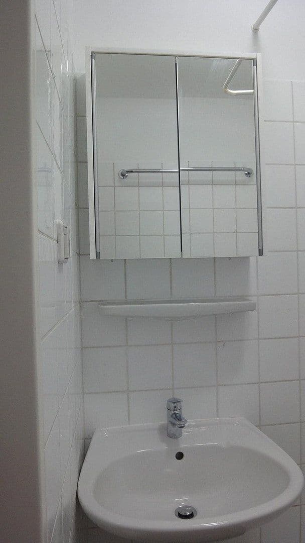 Prodej bytu 1+1 24 m², Holzbachstr. 18, Germering, Bavorsko Prodej bytu 1+1 24 m², Holzbachstr. 18, Germering, Bavorsko