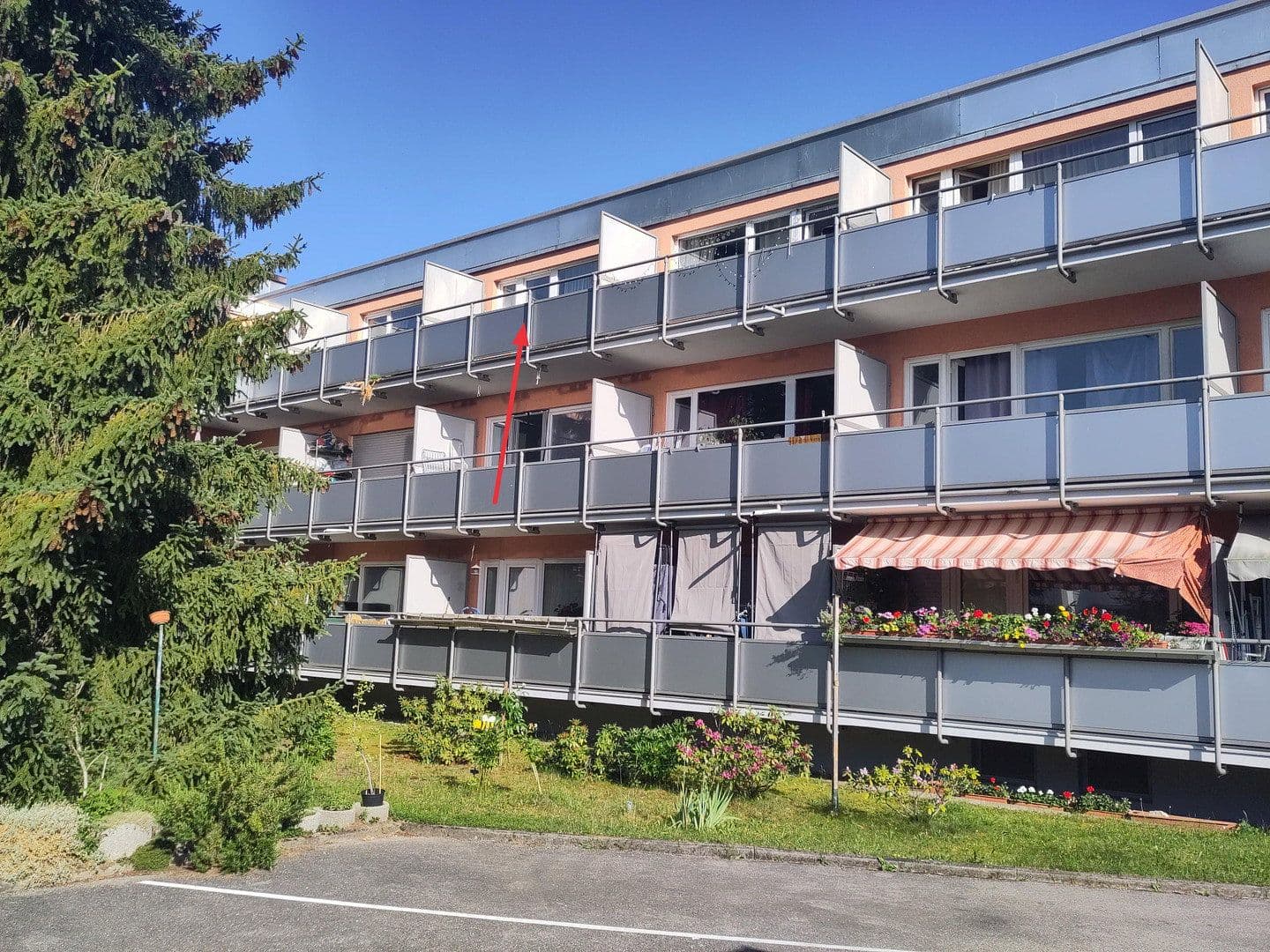 Prodej bytu 1+1 24 m², Holzbachstr. 18, Germering, Bavorsko Prodej bytu 1+1 24 m², Holzbachstr. 18, Germering, Bavorsko