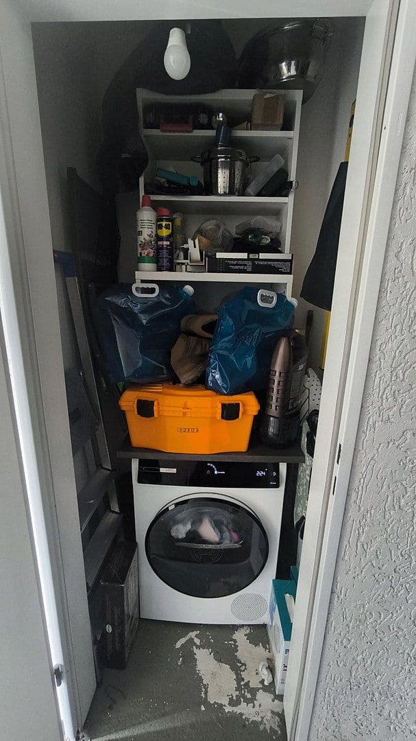 Pronájem bytu 2+1 65 m², Erna-Scholz-Str. 6, Heidenau, Sasko Pronájem bytu 2+1 65 m², Erna-Scholz-Str. 6, Heidenau, Sasko