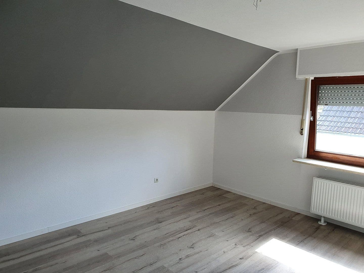 Pronájem bytu 2+1 66 m², Vettelschoß, Porýní-Falc Pronájem bytu 2+1 66 m², Vettelschoß, Porýní-Falc