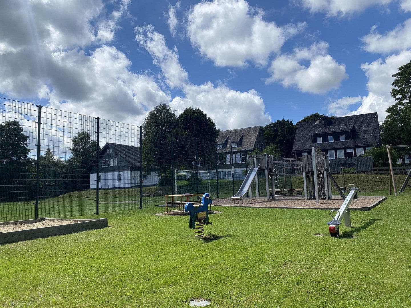 Pronájem bytu 2+1 58 m², Delleweg 21, Winterberg, Severní Porýní-Vestfálsko Pronájem bytu 2+1 58 m², Delleweg 21, Winterberg, Severní Porýní-Vestfálsko