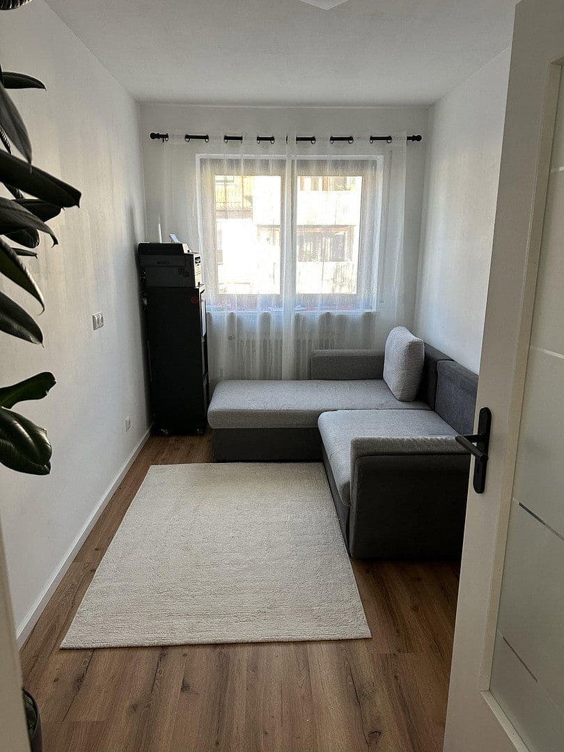 Prodej bytu 3+1 80 m², Klausstraße 49A, Augsburg, Bavorsko Prodej bytu 3+1 80 m², Klausstraße 49A, Augsburg, Bavorsko