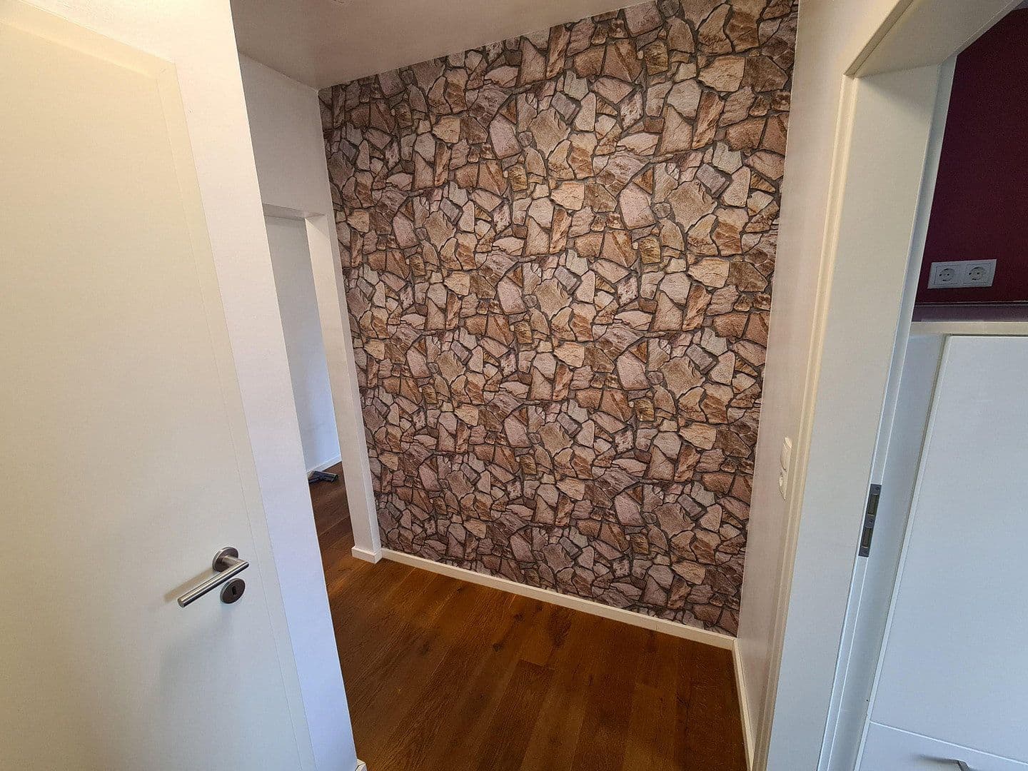Prodej bytu 3+1 72 m², Vallendar, Porýní-Falc Prodej bytu 3+1 72 m², Vallendar, Porýní-Falc
