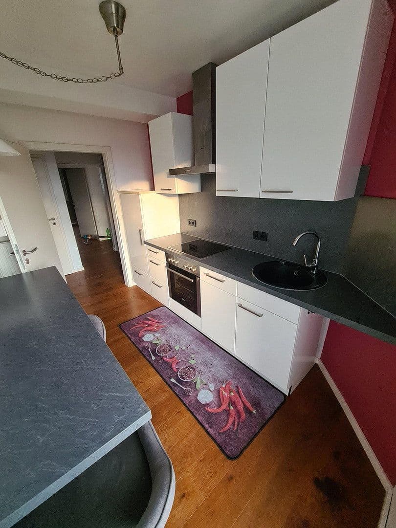 Prodej bytu 3+1 72 m², Vallendar, Porýní-Falc Prodej bytu 3+1 72 m², Vallendar, Porýní-Falc