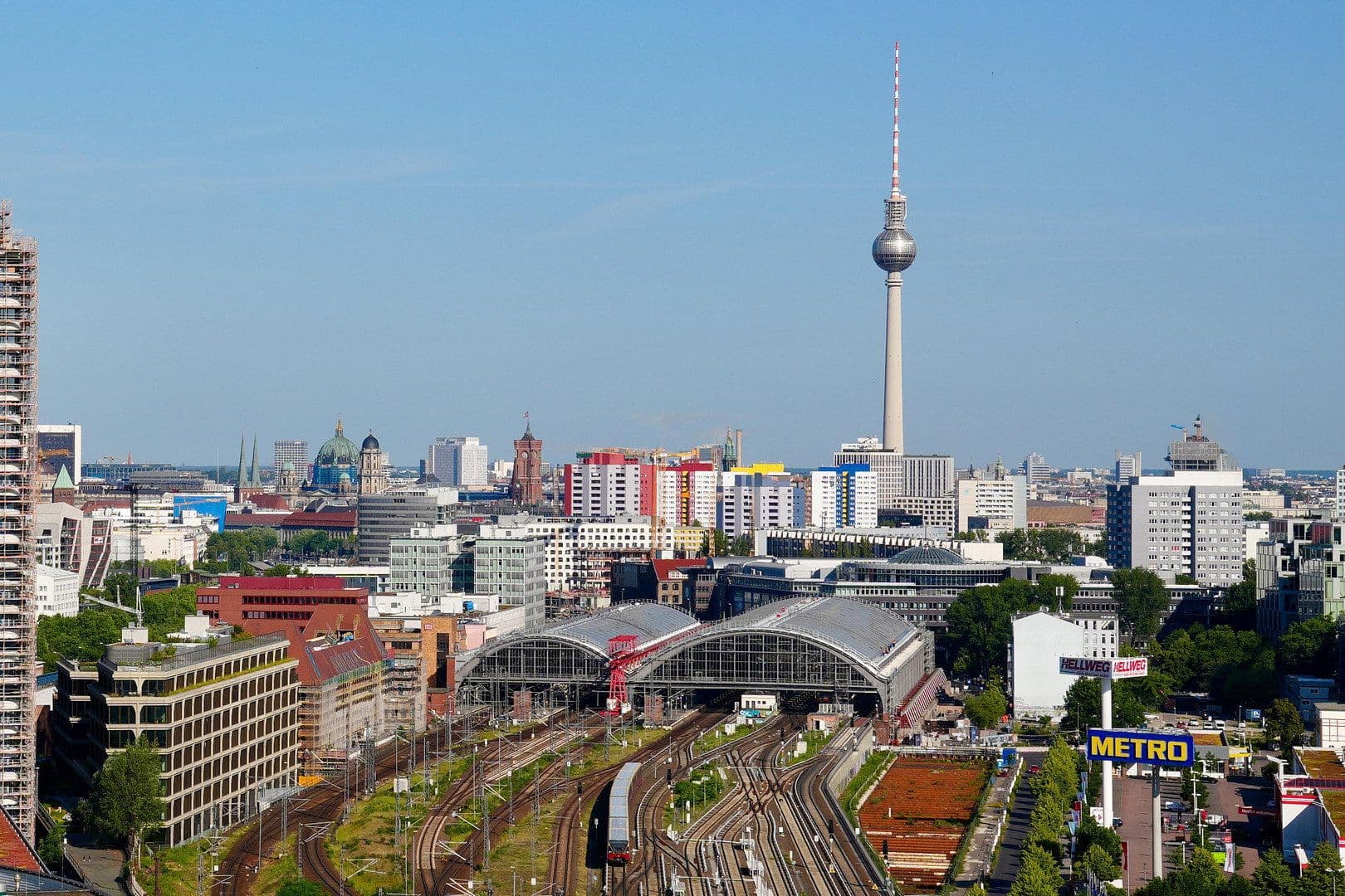 Pronájem bytu 4+1 102 m², Sonntagstr 28, Berlin, Berlín Pronájem bytu 4+1 102 m², Sonntagstr 28, Berlin, Berlín