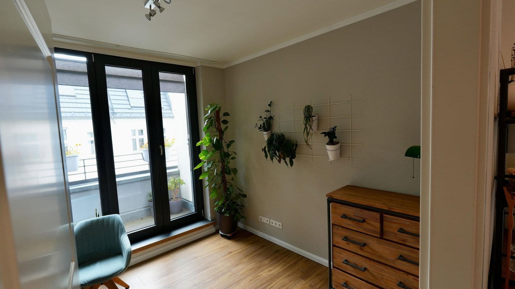 Pronájem bytu 4+1 102 m², Sonntagstr 28, Berlin, Berlín Pronájem bytu 4+1 102 m², Sonntagstr 28, Berlin, Berlín