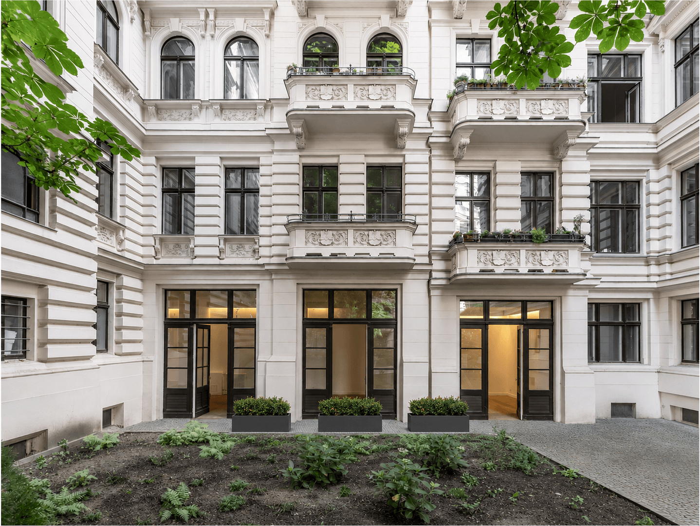 Pronájem kanceláře 200 m², Friedrichshain-Kreuzberg - Kreuzberg, Berlín Pronájem kanceláře 200 m², Friedrichshain-Kreuzberg - Kreuzberg, Berlín