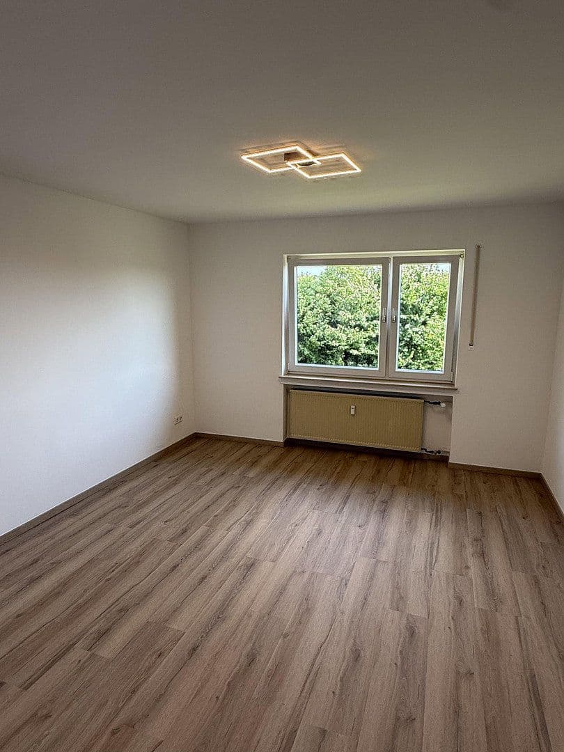 Pronájem bytu 3+1 88 m², Mammelzen, Porýní-Falc Pronájem bytu 3+1 88 m², Mammelzen, Porýní-Falc
