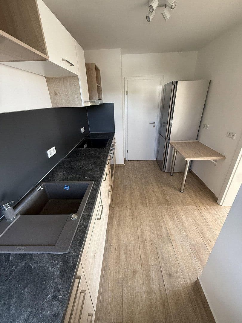 Pronájem bytu 3+1 88 m², Mammelzen, Porýní-Falc Pronájem bytu 3+1 88 m², Mammelzen, Porýní-Falc