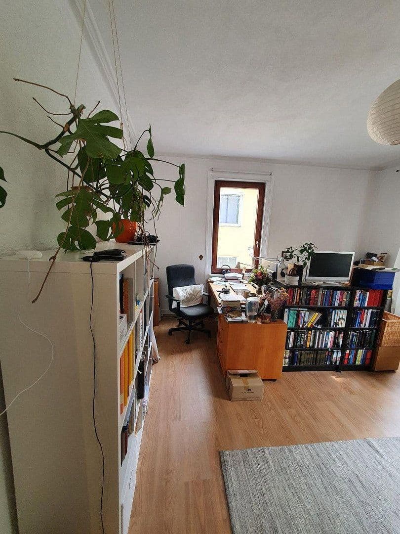 Pronájem bytu 2+1 76 m², Bahnhofstraße 9, Rottenburg am Neckar, Bádensko-Württembersko Pronájem bytu 2+1 76 m², Bahnhofstraße 9, Rottenburg am Neckar, Bádensko-Württembersko